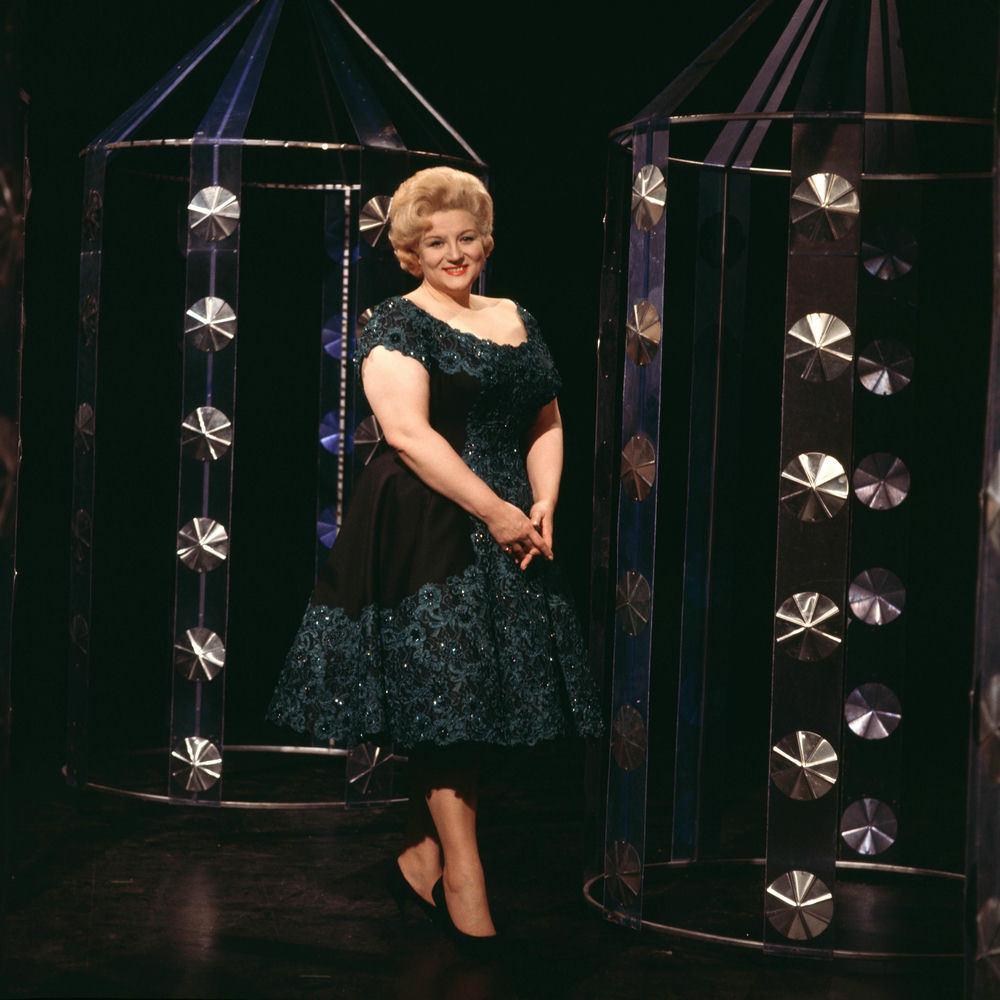 Anne Shelton